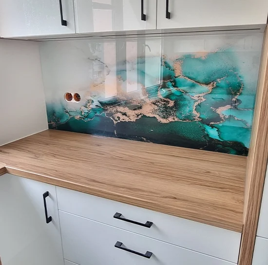 panele szklane do kuchni lacobel w abstrakcyjne wzory